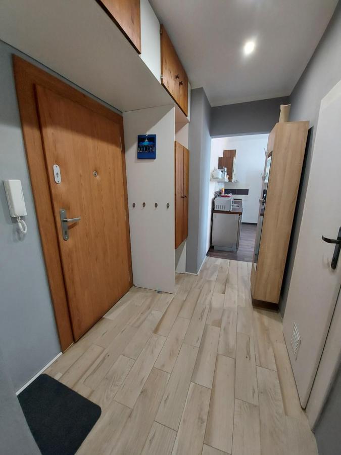Klostrmanka - Decin, Letna Apartment ภายนอก รูปภาพ